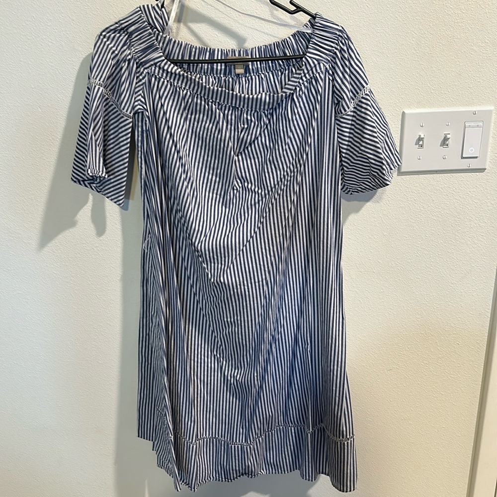 Off the Shoulder with small bell sleeves